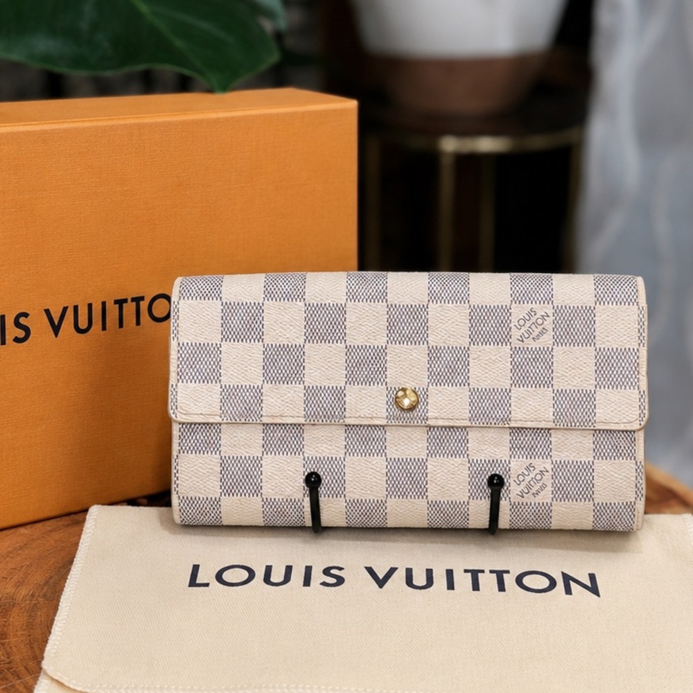 Authentic Louis Vuitton Damier Azur Long Sarah Wallet with LV Dust bag & box
